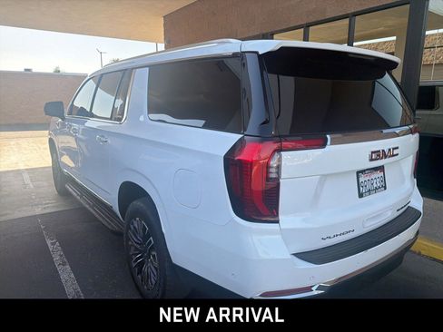 Used 2025 GMC Yukon XL Elevation w/ Technology Package RWD image 6