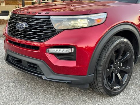 Used 2023 Ford Explorer ST-Line w/ Class IV Trailer Tow Package AWD/4WD image 11