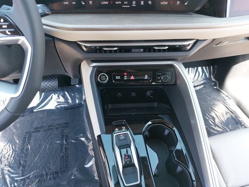New 2026 Audi Q5 Premium Plus AWD/4WD image 21