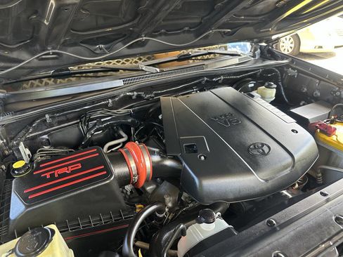 Used 2015 Toyota Tacoma PreRunner image 10