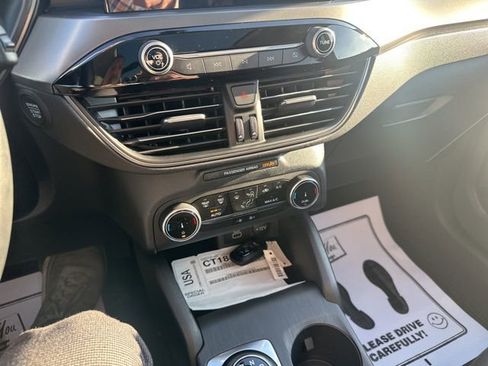 New 2026 Ford Escape Active FWD image 32