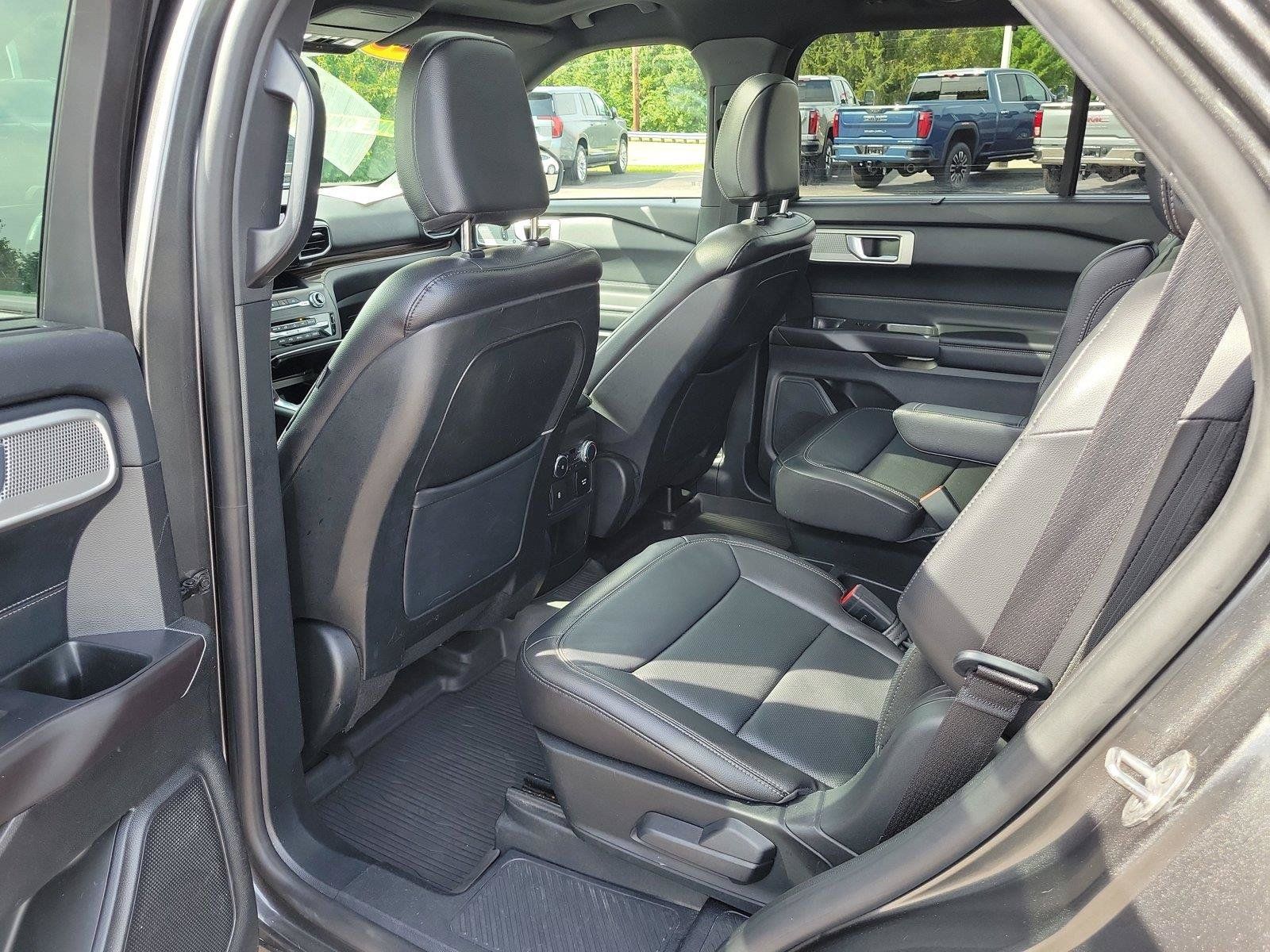 Used 2020 Ford Explorer Limited AWD/4WD image 13