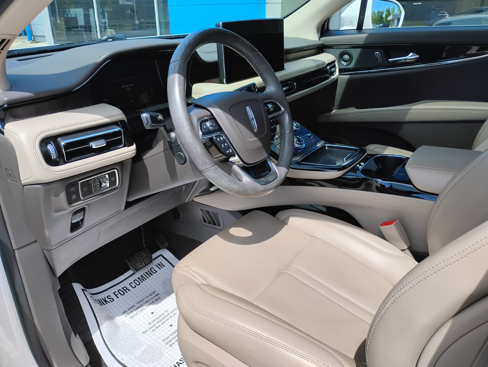 Used 2021 Lincoln Nautilus Reserve w/ Equipment Group 201A AWD/4WD image 19