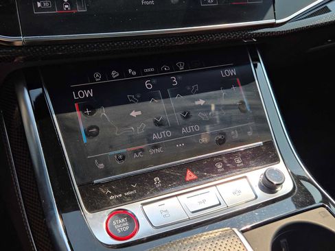 Used 2023 Audi SQ7 Prestige AWD/4WD image 32