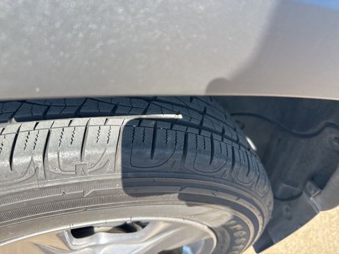 Used 2023 Toyota RAV4 XLE w/ Convenience Package image 13