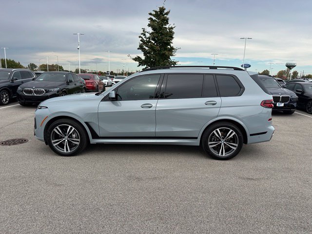 Used 2024 BMW X7 xDrive40i w/ Executive Package AWD/4WD image 7