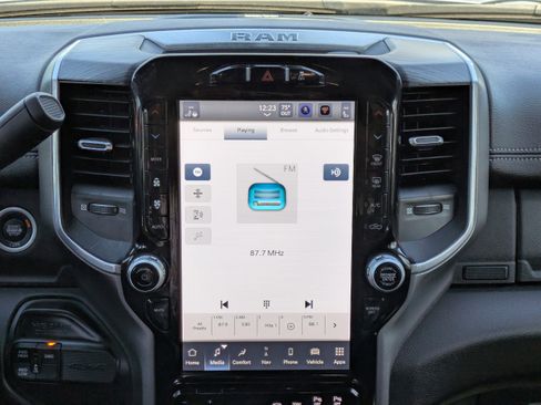 Used 2024 RAM 3500 Laramie w/ Night Edition image 16