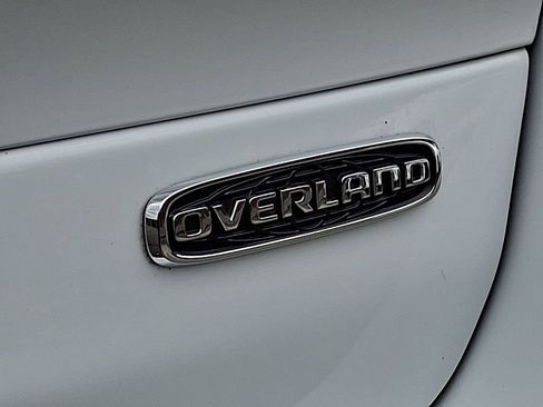 Used 2023 Jeep Grand Cherokee L Overland AWD/4WD image 30
