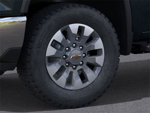 New 2026 Chevrolet Silverado 3500 LT w/ All Star Edition image 9