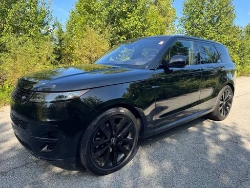 Used 2023 Land Rover Range Rover Sport SE AWD/4WD image 1