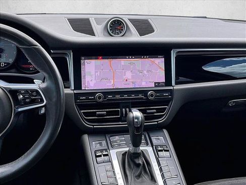 Used 2020 Porsche Macan S AWD/4WD image 8