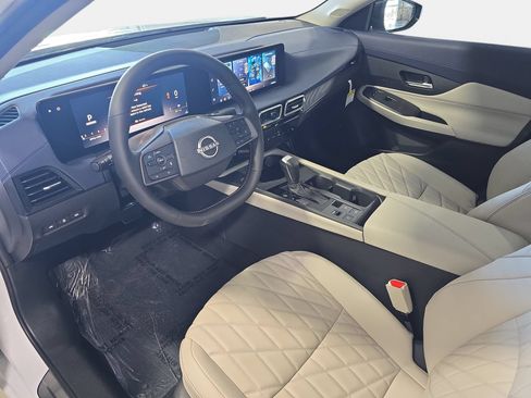 New 2026 Nissan Sentra SL w/ Floor Mat Package FWD image 15