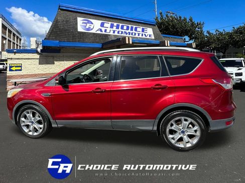 Used 2015 Ford Escape Titanium FWD image 3
