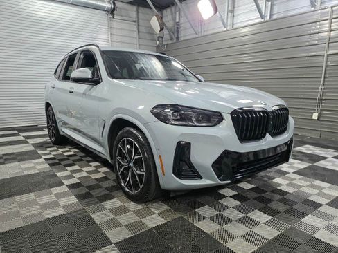 Used 2024 BMW X3 xDrive30i w/ Premium Package w/ZPA AWD/4WD image 4