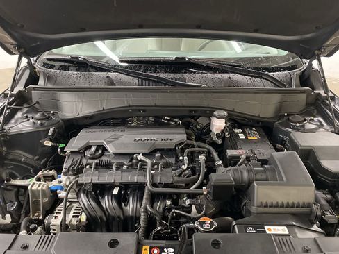 Used 2025 Hyundai Kona SEL image 11