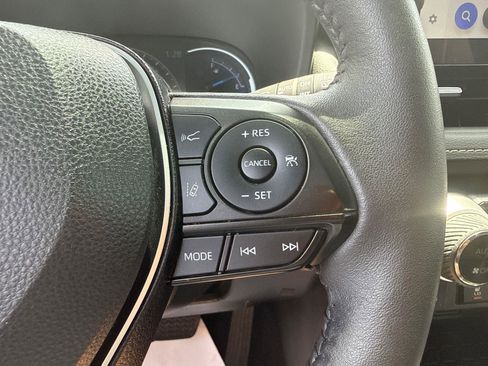 Used 2024 Toyota RAV4 XLE Premium w/ Weather Package AWD/4WD image 17