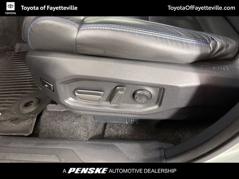 Used 2024 Toyota Tundra Platinum image 23