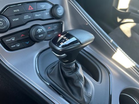 Certified 2023 Dodge Challenger R/T w/ Plus Package image 17