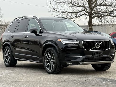 Used 2019 Volvo XC90 T6 Momentum w/ Advanced Package image 8