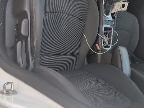 Used 2016 Chevrolet Cruze LT FWD image 8