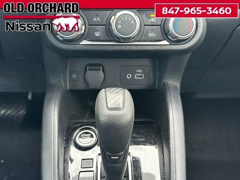 Used 2024 Nissan Versa SV image 17