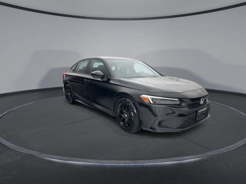 Used 2024 Honda Civic Sport image 2