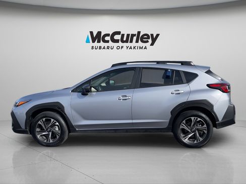 Certified 2025 Subaru Crosstrek 2.0i Premium w/ Crosstrek Mirror Package image 2