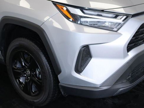 Used 2024 Toyota RAV4 XLE w/ Convenience Package AWD/4WD image 12
