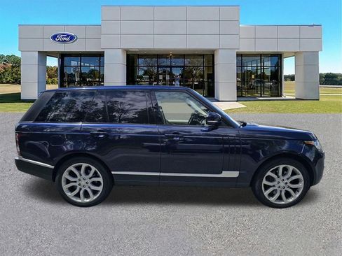 Used 2016 Land Rover Range Rover Supercharged AWD/4WD image 3
