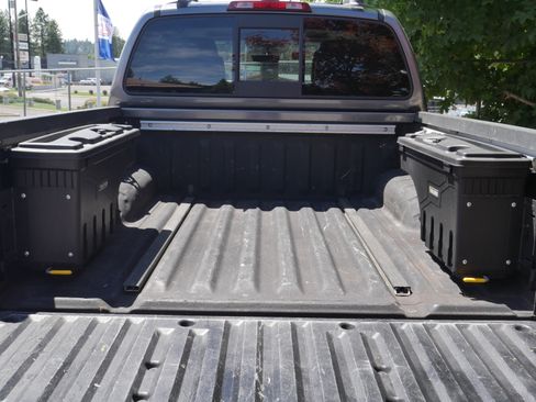Used 2020 Nissan Frontier PRO-4X w/ Pro-4x Utility Package AWD/4WD image 20