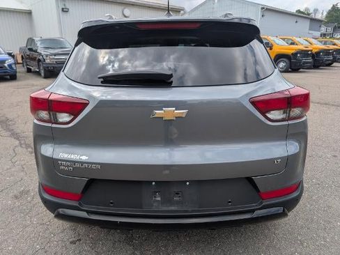 Used 2021 Chevrolet TrailBlazer LT w/ Sun and Liftgate Package AWD/4WD image 5