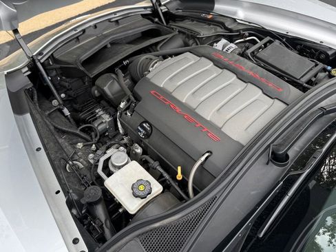 Used 2019 Chevrolet Corvette Stingray Coupe w/ Battery Protection Package RWD image 10