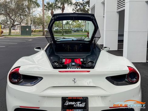 Used 2017 Ferrari 488 GTB image 41