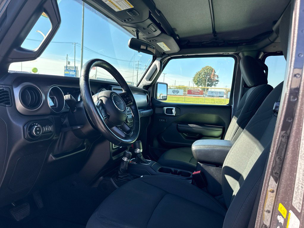 Used 2021 Jeep Gladiator Sport AWD/4WD image 7