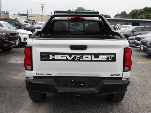 Used 2023 Chevrolet Colorado ZR2 w/ Desert Boss Special Edition AWD/4WD image 6