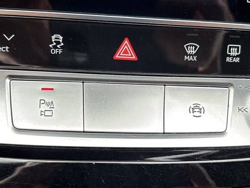 Used 2022 Audi SQ7 Prestige w/ Prestige Package AWD/4WD image 43