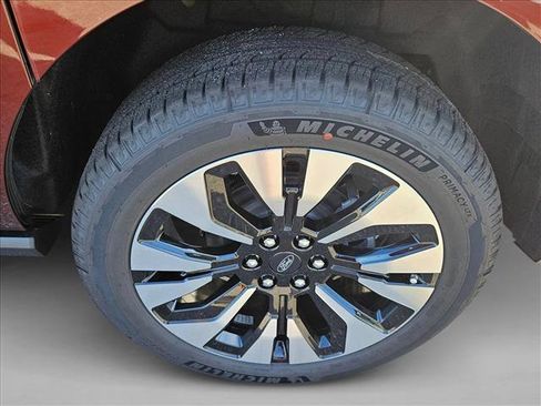 New 2027 Ford Expedition Max Platinum w/ Driver's Package RWD image 10