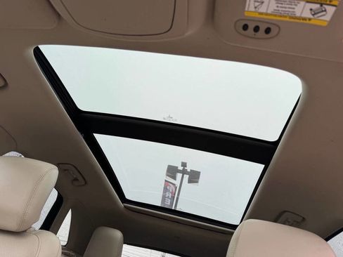 Used 2019 Lincoln MKC Reserve w/ MKC Climate Package image 8