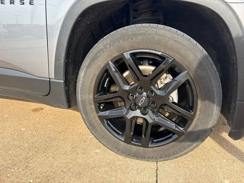 Used 2020 Chevrolet Traverse LS w/ LPO, Blackout Package FWD image 52