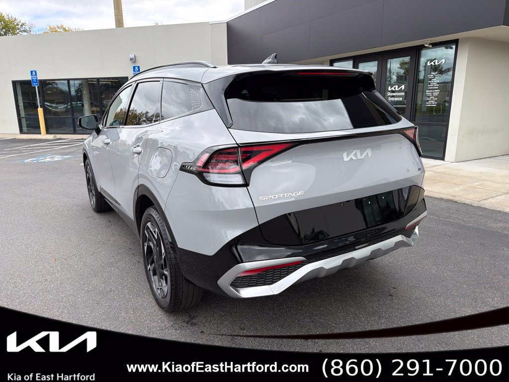 Certified 2024 Kia Sportage SX AWD/4WD image 10