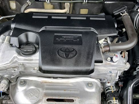 Used 2014 Toyota RAV4 LE FWD image 32