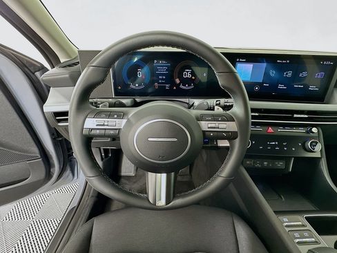 Certified 2026 Hyundai Sonata SEL FWD image 11