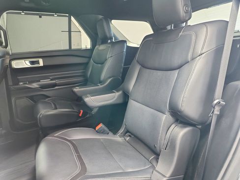 Used 2020 Ford Explorer ST w/ ST Street Pack AWD/4WD image 11
