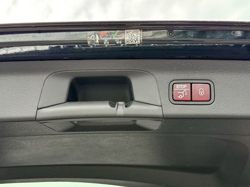 Used 2023 Mercedes-Benz GLS 63 AMG 4MATIC image 13