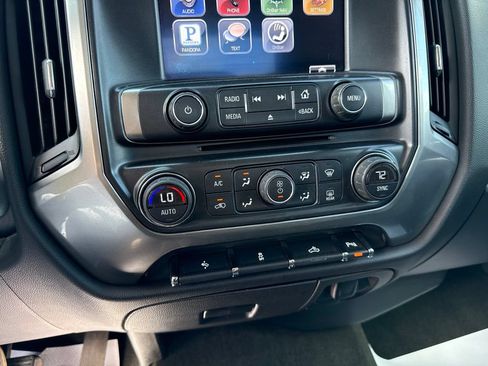 Used 2015 Chevrolet Silverado 2500 LT w/ LT Convenience Package AWD/4WD image 35