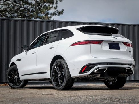 New 2026 Jaguar F-PACE R-Dynamic S image 2