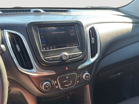 Used 2020 Chevrolet Equinox LT image 13