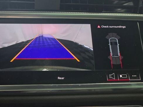 New 2025 Audi Q3 2.0T Premium image 26