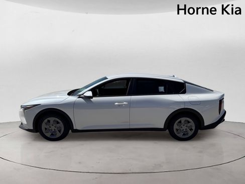 New 2026 Kia K4 FWD image 6
