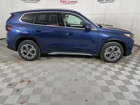 Used 2025 BMW X1 xDrive28i w/ Technology Package image 22